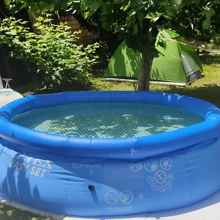 مكان تخييم With Sauna Krcedin